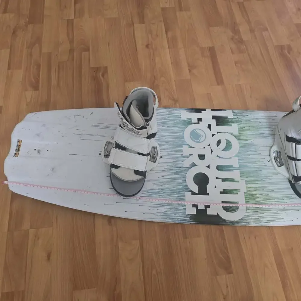 Liquid Force Waterboard Comfort Wake Board With White Bindings PS3 Model Sz 5-8